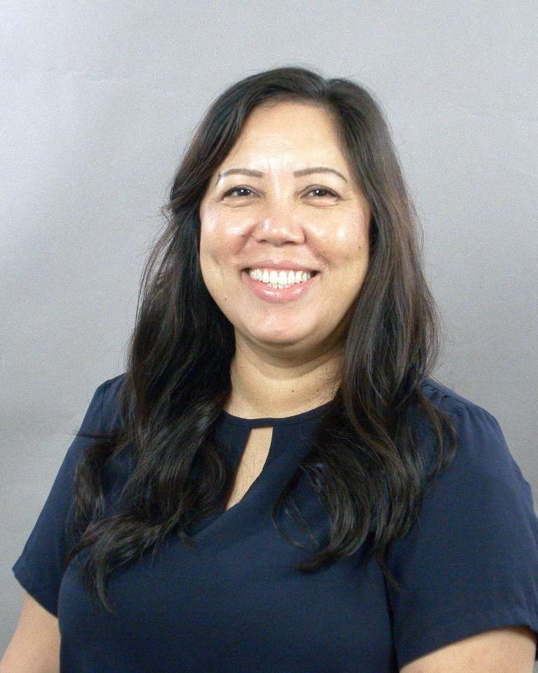 Cincere Lee an administrative assistant at Bass & Watson Family Dental