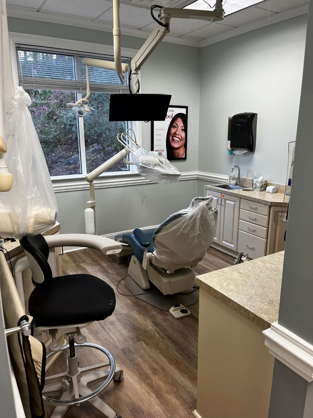 Treatment room at Apex dental office
