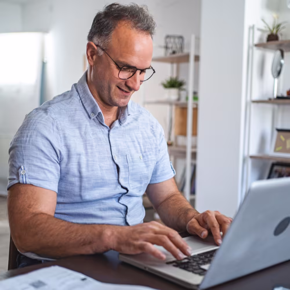 Man scheduling a dental appointment online